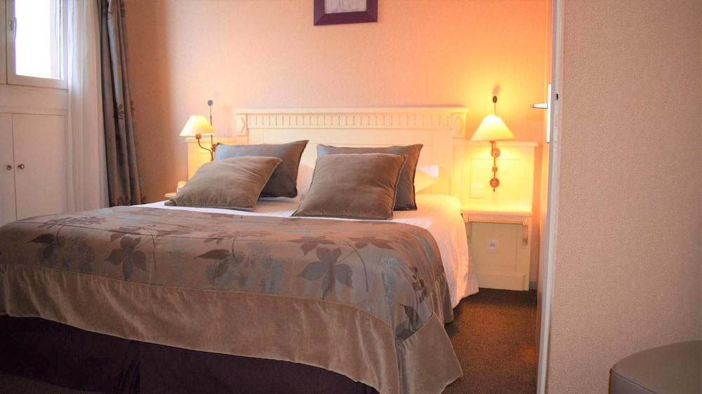 Le Trophee Boutique Hotel Spa- La Loggia Appart'Hotel دوفييل المظهر الخارجي الصورة