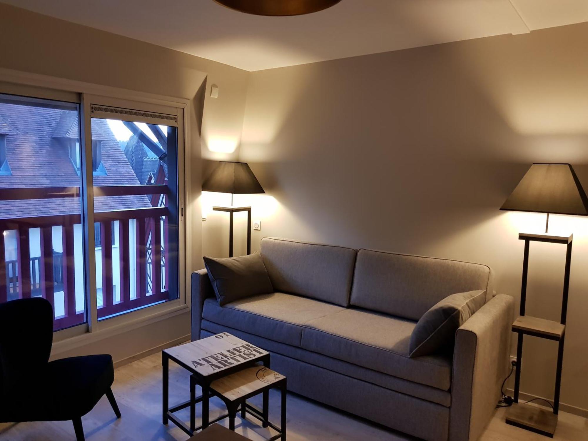 Le Trophee Boutique Hotel Spa- La Loggia Appart'Hotel دوفييل المظهر الخارجي الصورة