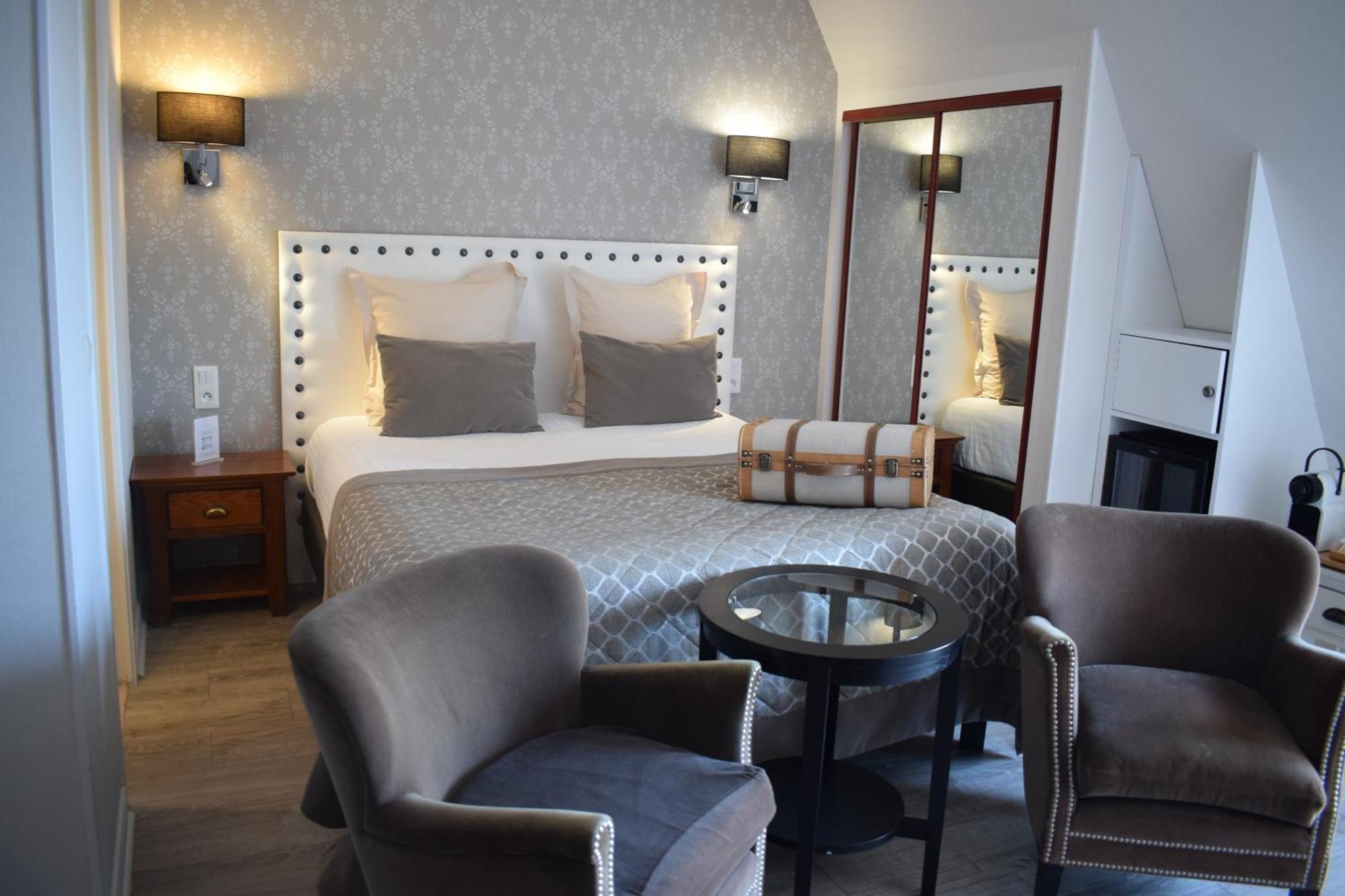 Le Trophee Boutique Hotel Spa- La Loggia Appart'Hotel دوفييل المظهر الخارجي الصورة